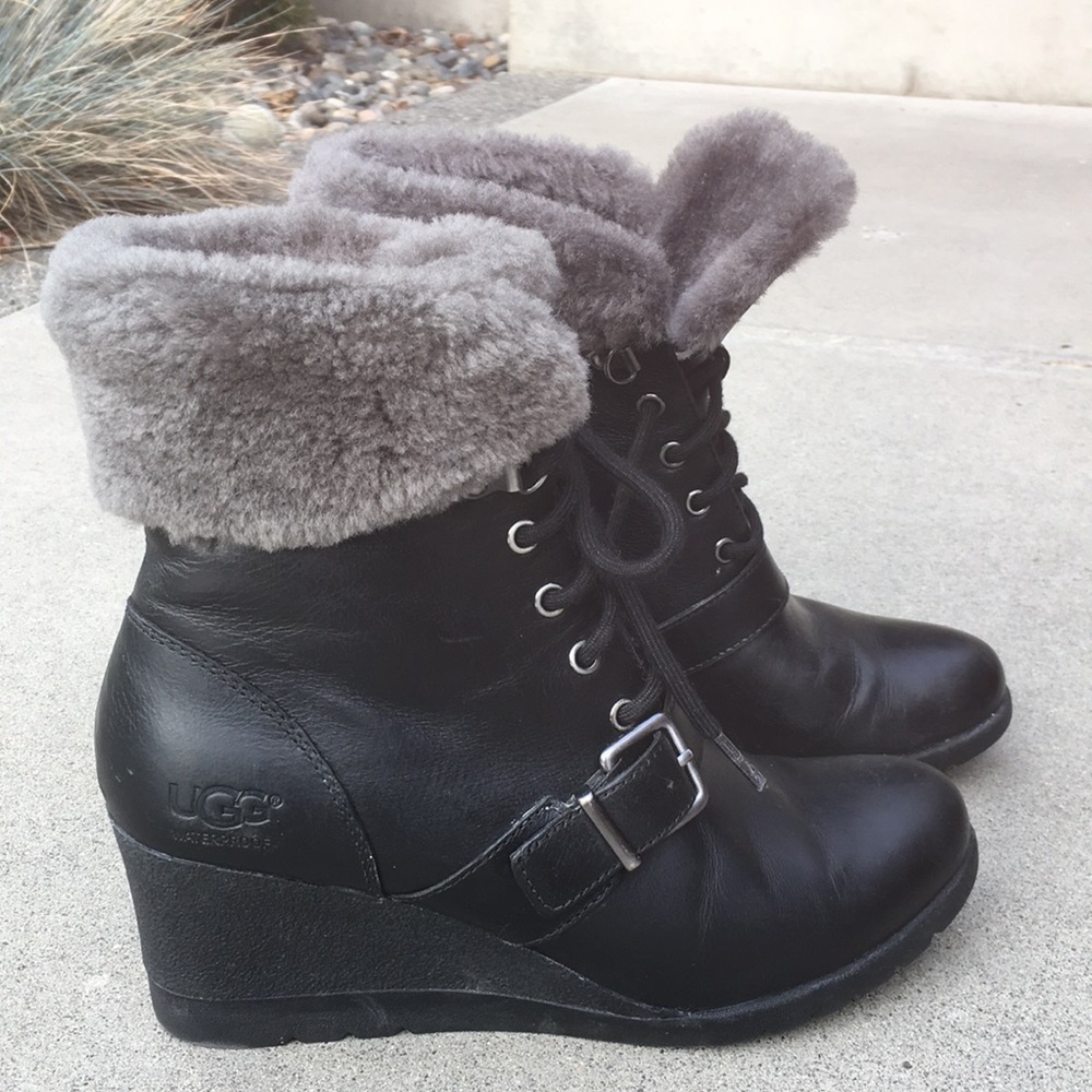 Ugg Janney Wedge Bootie